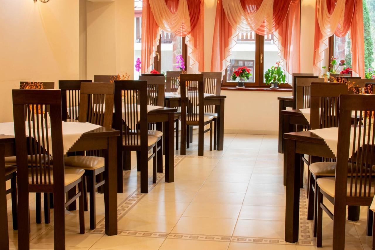 Hotel Esprit Brasov Luaran gambar